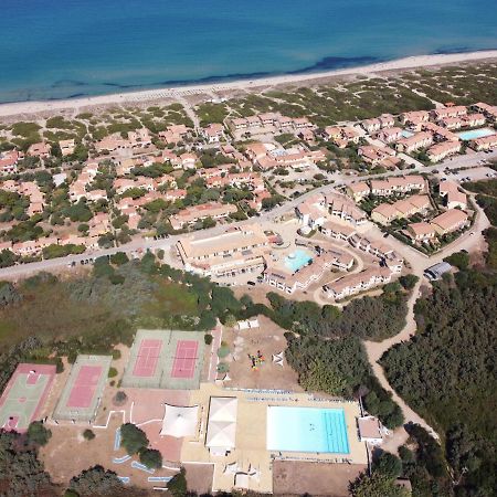 Aparthotel Baia delle Mimose Badesi Esterno foto